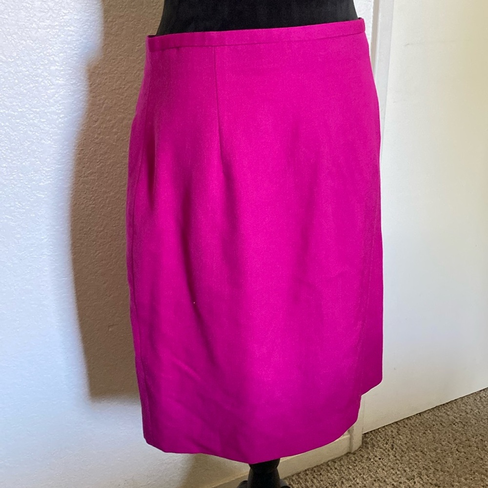 Magenta pencil skirt